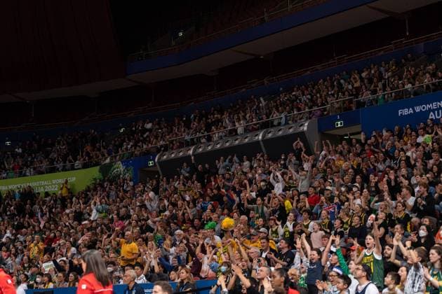 FIBA Womens World Cup 2022 - Canada v Australia Australian fans celebrate a play during the FIBA Womens World Cup 2022 game between Canada and Australia at the Sydney Superdome in Sydney, Australia. Noe Llamas SPP Copyright: xNoexLlamas SPPx noe_llamas_sports_press_photo_172612