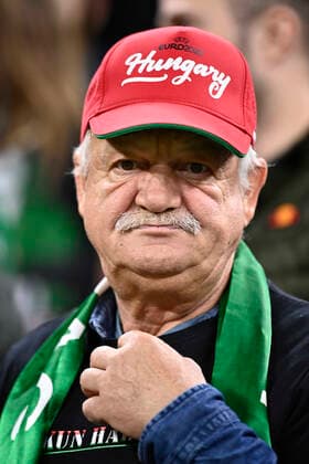 Foto Fabio Ferrari LaPresse 26 Settembre 2022 - Budapest, Ungheria - calcio - Ungheria vs Italia - Uefa Nations League - Gruppo C Giornata 6 6 - Stadio Puskas Arena Park.Nella foto: tifosi Ungheria September 26, 2022 Budapest, Hungary - sport soccer- Uefa Nations League - Group C 6 6 - Stadium Puskas Arena Park.-Park.In the pic: Hungary supporters  Copyright: xFabioxFerrari LaPressex