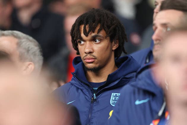 England gegen Deutschland 26. September 2022, London UEFA Nations League Liga A Gruppe 3 England gegen Deutschland Trent Alexander Arnold aus England schaut von der Tribüne aus zu Foto Charlotte Wilson Abseits London UK  Copyright: xCharlottexWilsonx xOffsidexOffside