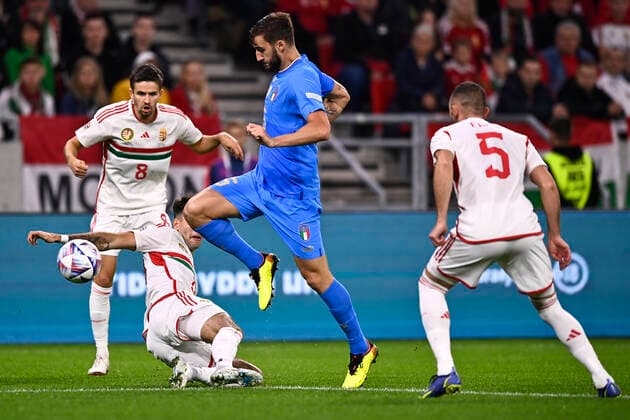 Foto Fabio Ferrari LaPresse 26 Settembre 2022 - Budapest, Ungheria - calcio - Ungheria vs Italia - Uefa Nations League - Gruppo C Giornata 6 6 - Stadio Puskas Arena Park.Nella foto: Bryan Cristante (Italy) September 26, 2022 Budapest, Hungary - sport soccer- Uefa Nations League - Group C 6 6 - Stadium Puskas Arena Park.-Park.In the pic:Bryan Cristante (Italy)  Copyright: xFabioxFerrari LaPressex