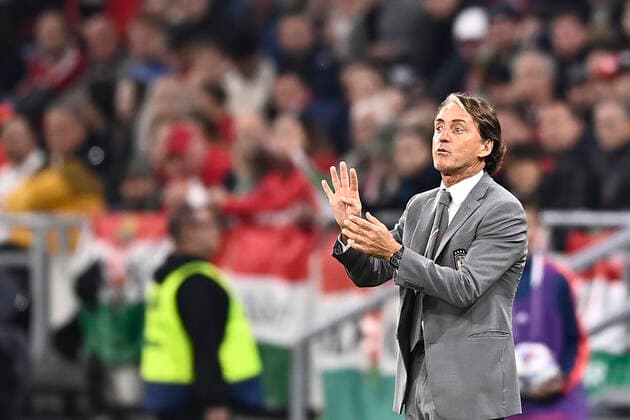 Foto Fabio Ferrari LaPresse 26 Settembre 2022 - Budapest, Ungheria - calcio - Ungheria vs Italia - Uefa Nations League - Gruppo C Giornata 6 6 - Stadio Puskas Arena Park.Nella foto: Roberto Mancini Coach (Italy) September 26, 2022 Budapest, Hungary - sport soccer- Uefa Nations League - Group C 6 6 - Stadium Puskas Arena Park.-Park.In the pic:Roberto Mancini Coach (Italy)  Copyright: xFabioxFerrari LaPressex