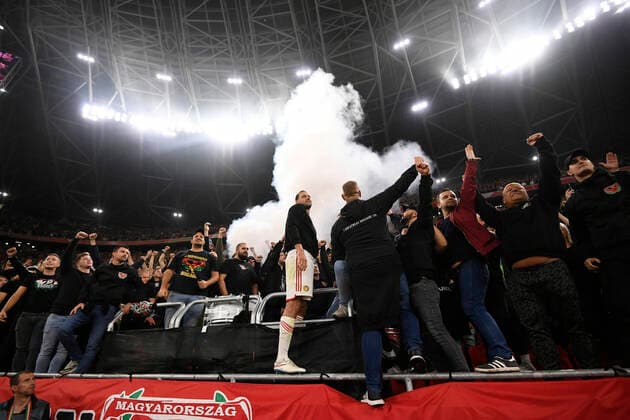 Foto Fabio Ferrari LaPresse 26 Settembre 2022 - Budapest, Ungheria - calcio - Ungheria vs Italia - Uefa Nations League - Gruppo C Giornata 6 6 - Stadio Puskas Arena Park.Nella foto: tifosi Ungheria.Adam Szalai (Hungary) September 26, 2022 Budapest, Hungary - sport soccer- Uefa Nations League - Group C 6 6 - Stadium Puskas Arena Park.-Park.In the pic:Hungary supporters. Adam Szalai (Hungary)  Copyright: xFabioxFerrari LaPressex