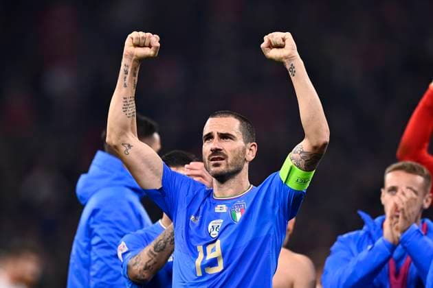 Foto Fabio Ferrari LaPresse 26 Settembre 2022 - Budapest, Ungheria - calcio - Ungheria vs Italia - Uefa Nations League - Gruppo C Giornata 6 6 - Stadio Puskas Arena Park.Nella foto: i giocatori dell italia esultano a fine partita.Leonardo Bonucci (Italy) September 26, 2022 Budapest, Hungary - sport soccer- Uefa Nations League - Group C 6 6 - Stadium Puskas Arena Park.-Park.In the pic:italy team celebrates end of the match Leonardo Bonucci (Italy)  Copyright: xFabioxFerrari LaPressex