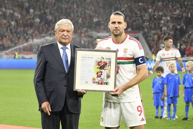 Sport Bilder des Tages Adam Szalai (Hungary) during the UEFA Nations League 2022-2023 match between Hungary 0-2 Italy at Puskas Arena on September 26, 2022 in Budapest, Hungary. Noxthirdxpartyxsales  (199648106)