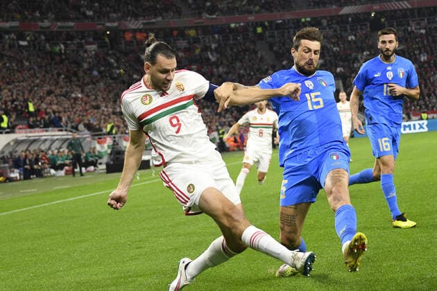 Adam Szalai (Hungary)Francesco Acerbi (Italy) during the UEFA Nations League 2022-2023 match between Hungary 0-2 Italy at Puskas Arena on September 26, 2022 in Budapest, Hungary. Noxthirdxpartyxsales  (199648137)