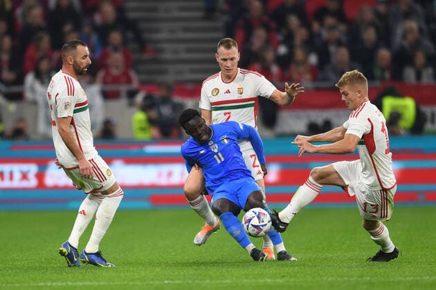 Attila Fiola (Hungary)Wilfried Gnonto (Italy)Adam Lang (Hungary)Andras Schafer (Hungary) during the UEFA Nations League 2022-2023 match between Hungary 0-2 Italy at Puskas Arena on September 26, 2022 in Budapest, Hungary. Noxthirdxpartyxsales  (199649091)