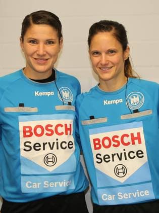 DHB Handball Schiedsrichterinnen Tanja Kuttler und Maike Merz am 29.12.2019 in Magdeburg DHB Handball Schiedsrichterinnen Tanja Kuttler und Maike Merz am 29.12.2019 in Magdeburg - DHB handball referees Tanja Kuttler and Maike Merz on December 29th, 2019 in Magdeburg (License=RM) 14883662 LIC:RM