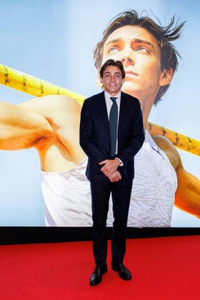 220927 Armand Duplantis on the red carpet at the gala premiere of the film Born to fly on September 27, 2022 in Stockholm,  Copyright: MICHAELxCAMPANELLA BB220927BB175