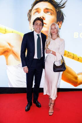 220927 Armand Duplantis with girlfriend Desire Inglander on the red carpet at the gala premiere of the film Born to fly on September 27, 2022 in Stockholm,  Copyright: MICHAELxCAMPANELLA BB220927BB178