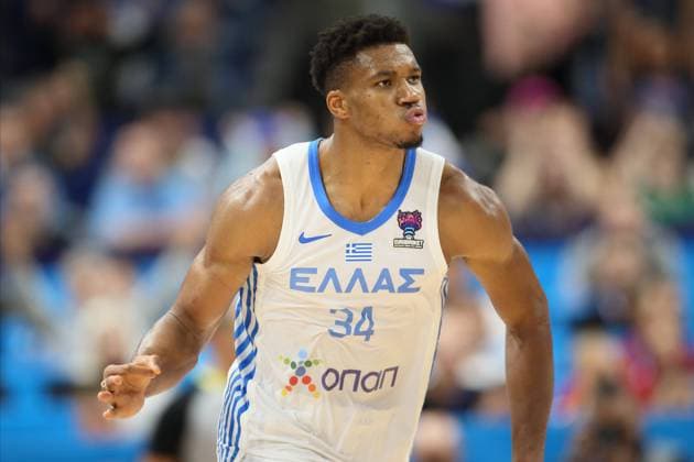 CZECH REPUBLIC vs GREECE GIANNIS ANTETOKOUNMPO Janis Adetokumbo kosarkas reprezentacije Grcke na utakmici FIBA Evropskog prvenstva protiv Ceske republike u Mercedes Benc areni, Berlin 11.09.2022. godine Foto: Kosarka, Ceska republika, FIBA Evropsko prvenstvo, GrckaBASKETBALL, FIBA European Championship, EM, Europameisterschaft GREECE CZECH REPUBLIC Berlin Mercedes Benz arena Germany Copyright: xMarkoxMetlasx xMNxPRESSxPHOTOx