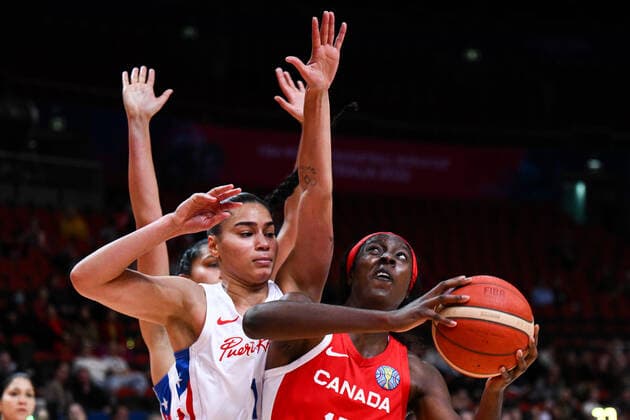 BASKETBALL PUERTO RICO CANADA, Laeticia Amihere of Canada shoots during the 2022 FIBA Women s Basketball World Cup Quarter Final match between Puerto Rico and Canada at Qudos Bank Arena in Sydney, Thursday, September 29, 2022. ( NO ARCHIVING, EDITORIAL USE ONLY, NO USE IN BOOKS WITHOUT CONSENT  Copyright: xJAMESxGOURLEYx 20220929001709049338