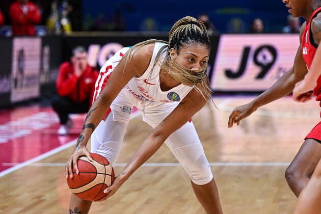 BASKETBALL PUERTO RICO CANADA, Arella Guirantes of Puerto Rico drives to the basket during the 2022 FIBA Women s Basketball World Cup Quarter Final match between Puerto Rico and Canada at Qudos Bank Arena in Sydney, Thursday, September 29, 2022. ( NO ARCHIVING, EDITORIAL USE ONLY, NO USE IN BOOKS WITHOUT CONSENT  Copyright: xJAMESxGOURLEYx 20220929001709064487