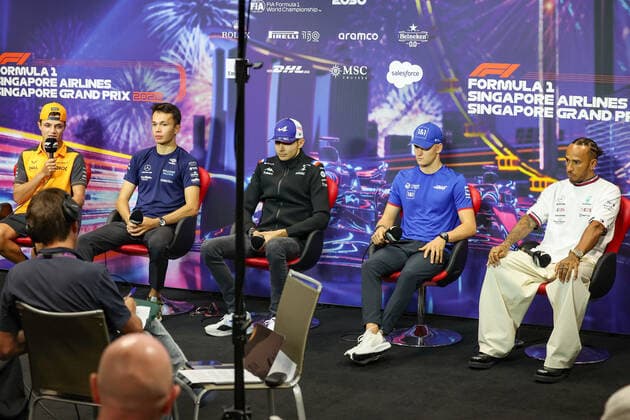 NORRIS Lando (gbr), McLaren F1 Team MCL36, ALBON Alexander (tha), Williams Racing FW44, OCON Esteban (fra), Alpine F1 Team A522, SCHUMACHER Mick (ger), Haas F1 Team VF-22 Ferrari, HAMILTON Lewis (gbr), Mercedes AMG F1 Team W13, portrait, press conference, PK, Pressekonferenz during the Formula 1 Singapore Airlines Singapore Grand Prix 2022, 17th round of the 2022 FIA Formula One World Championship, WM, Weltmeisterschaft from September 30 to October 02, 2022 on the Marina Bay Street Circuit, in Singapore - F1 - SINGAPORE GRAND PRIX 2022 DPPI Panoramic  GOOD9783