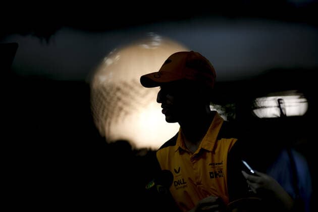 RICCIARDO Daniel (aus), McLaren F1 Team MCL36, portrait during the Formula 1 Singapore Airlines Singapore Grand Prix 2022, 17th round of the 2022 FIA Formula One World Championship, WM, Weltmeisterschaft from September 30 to October 02, 2022 on the Marina Bay Street Circuit, in Singapore - F1 - SINGAPORE GRAND PRIX 2022 DPPI Panoramic  20220929_F12022GP17SIN_JK129256