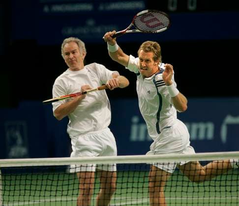 STOCKHOLM 20061012 Jonas Björkman och John McEnroe mötte svenskduon Andreas Vinciguerra och Johan Landsberg i Stockholm Open pa torsdagskvällen. Foto Jonas Ekströmer SCANPIX kod 10030 STOCKHOLM SVERIGE x10030x *** STOCKHOLM 20061012 Jonas Björkman and John McEnroe met the Swedish duo Andreas Vinciguerra and Johan Landsberg in the Stockholm Open on Thursday evening Photo Jonas Ekströmer SCANPIX code 10030 STOCKHOLM SWEDEN x10030x  Copyright: xJONASxEKSTRÖMERx xTTx 10030