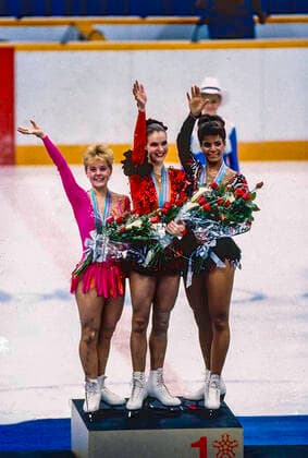 Olympics Figure skating, Eiskunstlauf Katarina Witt (GDR) Gold medalist and Olympic Champion with Elizabeth Manley (CAN)-L- silver medalist and bronze medalist Debi Thomas (USA) in the Ladies Figure Skating at the 1988 Olympic Winter games, Winterspiele,Spiele, Summer games Calgary, Alberta Olympic Saddledome Canada Copyright: xStevenxE.xSutton DUOMO PCNx FG0102 062533