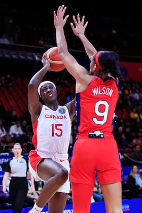 BASKETBALL CANADA USA, Laeticia Amihere of Canada shoots the ball guarded by A?Ja Wilson of USA during the 2022 FIBA Women s Basketball World Cup Semi Final 1 match between Canada and the USA at Qudos Bank Arena in Sydney, Friday, September 30, 2022. ( NO ARCHIVING, EDITORIAL USE ONLY, NO USE IN BOOKS WITHOUT CONSENT SYDNEY NEW SOUTH WALES AUSTRALIA  Copyright: xMARKxEVANSx 20220930001709545430