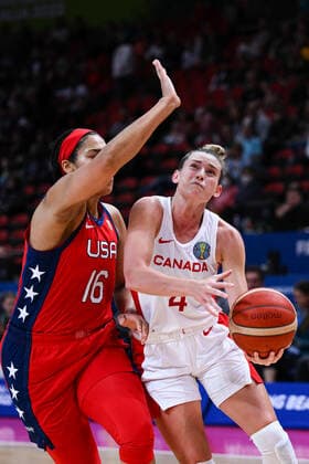 BASKETBALL CANADA USA, Sami Hill of Canada drives to the basket during the 2022 FIBA Women s Basketball World Cup Semi Final 1 match between Canada and the USA at Qudos Bank Arena in Sydney, Friday, September 30, 2022. ( NO ARCHIVING, EDITORIAL USE ONLY, NO USE IN BOOKS WITHOUT CONSENT  Copyright: xJAMESxGOURLEYx 20220930001709581207