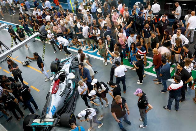Fans, F1 Grand Prix of Singapore at Marina Bay Street Circuit on September 30, 2022 in Singapore, Singapore Photo by HOCH ZWEI Singapore Singapore