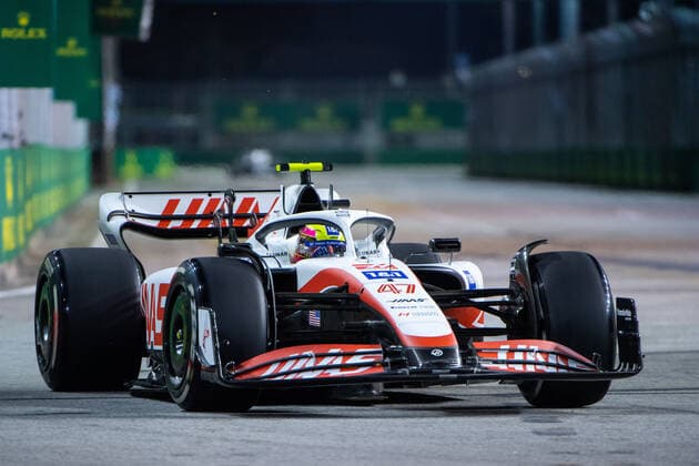 Mick Schumacher GER, Haas F1 Team 47 in VF 22, SIN, Formula 1 Singapore Grand Prix, Marina Bay Circuit, Free Practice, 30 09 2022 SIN, Formula 1 Singapore Grand Prix, Marina Bay Circuit, Free Practice, 30 09 2022 Singapore Copyright: xEibner Memmlerx EP_MMR