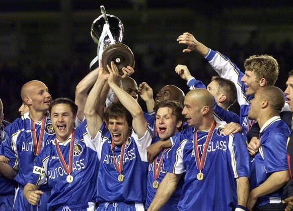 STOCKHOLM 13 Maj 1998 - Cupwinner s Cup Final in Stockholm Wednesday May 13, 1998 between Chelsea FC and VfB Stuttgart. Chelseas playing manager Gianluca Vialli lifts the cup after Gianfranco Zola scored the winner for Chelsea just seconds after coming on as a sub in the 71st minute. STOCKHOLM SVERIGE Fotboll x1014x *** STOCKHOLM 13 May 1998 Cupwinners Cup Final in Stockholm Wednesday May 13, 1998 between Chelsea FC and VfB Stuttgart Chelseas playing manager Gianluca Vialli lifts the cup after Gianfranco Zola scored the winner for Chelsea just seconds after coming on as a sub in the 71st minute STOCKHOLM SWEDEN Football x1014x  Copyright: xTobiasxRöstlundx