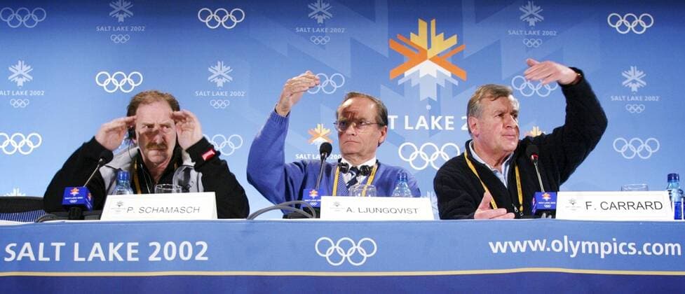 SALT LAKE CITY 020224 - OS Doktor P. Schamasch , tf. chef IOKÂ«s medecinska kommitÃ Arne Ljungqvist och IOK talesman F Carrard meddelade idag söndag 24 februari att Johan Muehlegg(ESP), Larissa Lazutina(RUS) och Olga Danilova(RUS). SALT LAKE CITY USA ** F-BILD ** x1066x *** SALT LAKE CITY 020224 OS Doctor P Schamasch, acting head of the IOCs medical committee Arne Ljungqvist and IOC spokesman F Carrard announced today Sunday February 24 that Johan Muehlegg ESP, Larissa Lazutina RUS and Olga Danilova RUS SALT LAKE CITY USA F BILD x1066x  Copyright: xHENRIKxMONTGOMERYx OS SALT LAKE CITY 2002 DOPNING