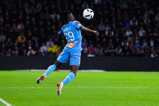 Issa KABORE ( 29 - Olympique Marseille ) - FOOTBALL : Angers vs Marseille - Ligue 1 - 30 09 2022 FedericoPestellini Panoramic 