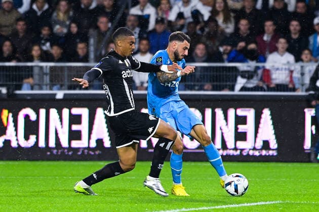 Jonathan CLAUSS ( 7 - Olympique Marseille ) - Yan VALERY ( 94 - Angers ) - FOOTBALL : Angers vs Marseille - Ligue 1 - 30 09 2022 FedericoPestellini Panoramic 