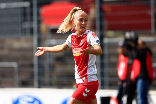 Flyeralarm Frauen Bundesliga 2022 2023, 1 FC Köln 1 FFC Turbine Potsdam Mandy Islacker FC, 8 desperately disappointed Köln Franz Kremer Stadion, Rasenplatz NRW Germany