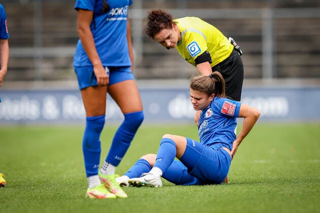 1 Frauen Bundesliga Koeln vs Turbine Potsdam, 01 10 2022 Koeln, 01 October Martyna Wiankowska 26, 1 FFC Turbine Potsdam during the match 1 FC Koeln vs 1 FFC Turbine Potsdam on matchday 3 of the womens soccer Bundesliga on 01 10 2022 at Franz Kremer Stadion in Koeln North Rhine Westphalia DFL REGULATES PROHIBIT ANY USE OF PHOTOGRAPHS AS IMAGE SEQUENCES AND OR QUASI VIDEO Copyright: xBEAUTIFULxSPORTS AxelxKohringx