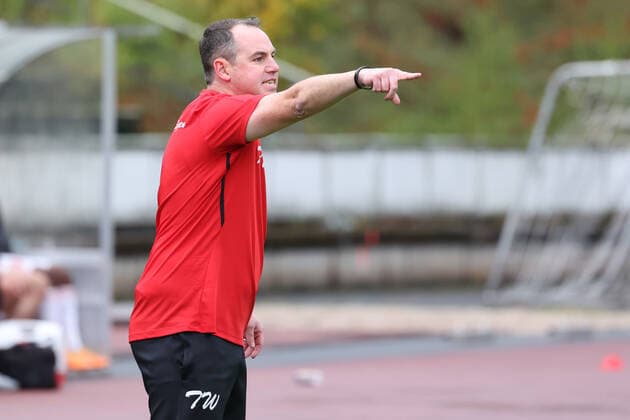 Coach Tobias Wurm SI Sunday 02 10 2022, B Junior Bundesliga West season 22 23 7 matchday in Siegen, Sportfreunde Siegen Fortuna Duesseldorf Düsseldorf