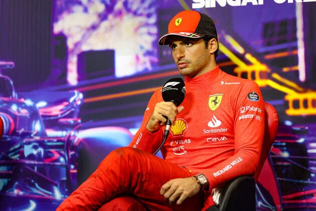 SAINZ Carlos (spa), Scuderia Ferrari F1-75, portrait, press conference, PK, Pressekonferenz during the Formula 1 Singapore Airlines Singapore Grand Prix 2022, 17th round of the 2022 FIA Formula One World Championship, WM, Weltmeisterschaft from September 30 to October 02, 2022 on the Marina Bay Street Circuit, in Singapore - F1 - SINGAPORE GRAND PRIX 2022 - RACE DPPI Panoramic 00122040_AV6_6363