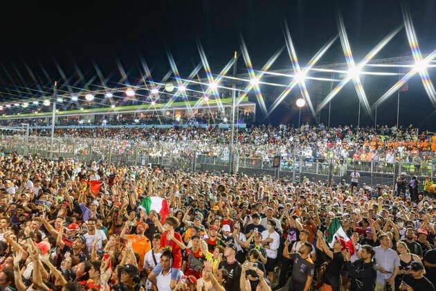 Fans, F1 Grand Prix of Singapore at Marina Bay Street Circuit on October 2, 2022 in Singapore, Singapore Photo by HOCH ZWEI Singapore Singapore