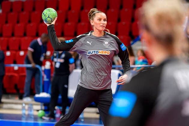 Handball, women international France Germany Silje Brons Petersen Germany Copenhagen Nancy Palais des Sports Jean Weille France