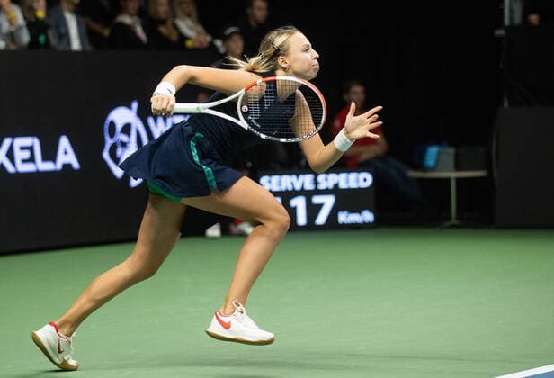 02.10.2022, Tallinn. WTA, Tennis Damen 250 Tallinn Open tennis tournament. Anett Kontaveit vs Barbora Krejcikova. Krejcikova won 6:2, 6:3. Photo Tairo Lutter, Postimees Tallinn Harjumaa Estonia 1TL02OCT22B310  Copyright: xTairoxLutterx Anett Kontaveit