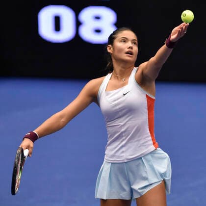 Emma Raducanu of Britain in action during the WTA, Tennis Damen Agel Open 2022 women s tennis tournament match against Darja Kasatkina of Russia in Ostrava, Czech Republic, October 4, 2022. (CTKxPhoto JaroslavxOzana) CTKPhotoP2022100407460  JAO 11