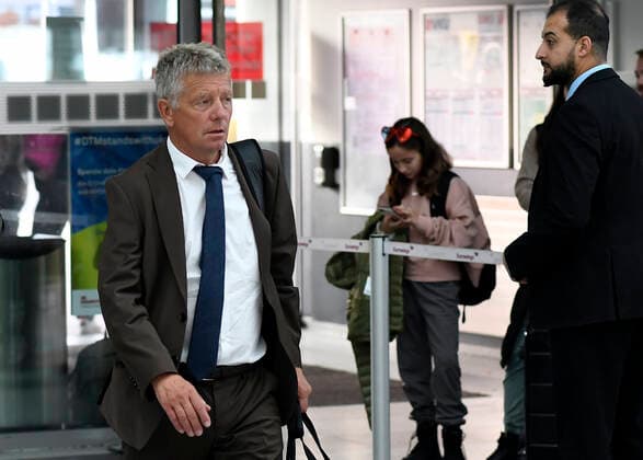 04 10 2022, Dortmund, Germany, Dortmund airport, BV Borussia Dortmund at the airport 04 10 2022, co coach Peter Hermann Borussia Dortmund looks photo Ralf Treese Dortmund airport Dortmund North Rhine Westphalia Germany  521_BVBAIR20221004_006 Treese-521