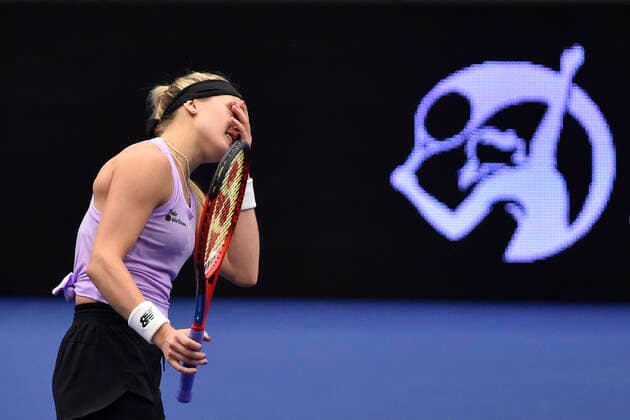 Eugenie Bouchard of Canada reacts during the WTA, Tennis Damen Agel Open 2022 women s tennis tournament match against Belinda Bencic of Switzerland in Ostrava, Czech Republic, October 4, 2022. (CTKxPhoto JaroslavxOzana) CTKPhotoP2022100409683  JAO 39
