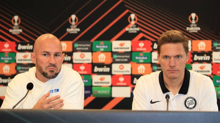 SOCCER - UEFA EL, Sturm vs Lazio, preview GRAZ,AUSTRIA,05.OCT.22 - SOCCER - UEFA Europa League, SK Sturm Graz vs SS Lazio Roma, preview, press conference, PK, Pressekonferenz Sturm. Image shows head coach Christian Ilzer and Joerg Siebenhandl (Sturm).  GEPAxpictures xMarioxBuehner