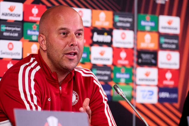 UEFA Europa League press conference, PK, Pressekonferenz and training of Feyenoord Herning - Feyenoord coach Arne Slot during the press conference and training of Feyenoord at MCH Arena on 5 October 2022 in Herning, Denmark. Copyright: xTomxBodex
