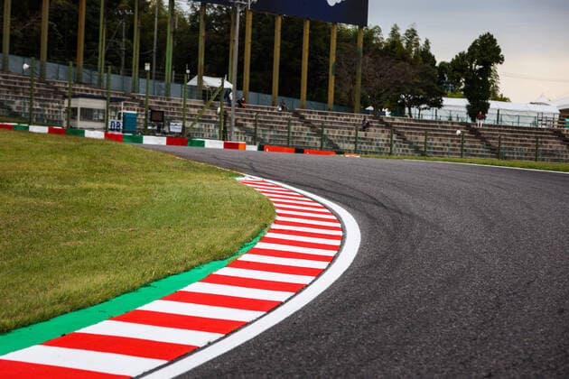 illustration track, piste, kerb, vibreur, during the Formula 1 Honda Japanese Grand Prix 2022, 18th round of the 2022 FIA Formula One World Championship, WM, Weltmeisterschaft from October 7 to 9, 2022 on the Suzuka International Racing Course, in Suzuka, Mie Prefecture, Japan - F1 - JAPANESE GRAND PRIX 2022 DPPI Panoramic  00122041_AV6_6646