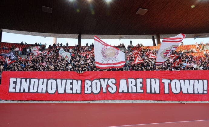 Photo Manuel Geisser 06 10 2022 Stadium Letzigrund Football Season 2022 2023 Europa League Group Phase FC Zuerich PSV Eindhoven Picture Fan Curve PSV Eindhoven