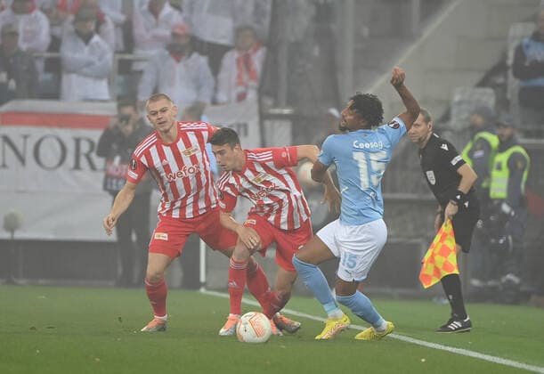 Football, men, season 2022 2023, Europa League, Malmö FF 1 FC Union Berlin group stage, group D, matchday 3 , v l Julian Ryerson 1 FC Union , iJanik Haberer 1 FC Union Berlin , Joseph Ceesay Malmö FF , 06 10 2022, Copyright: xMatthiasxKochx