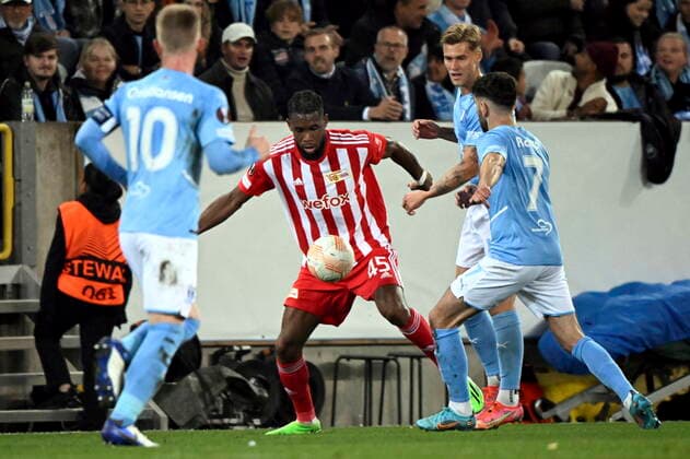 MALMÖ 20221006 Union Berlins Jordan Siebatcheu with the ball during Thursdays football match in the Europa League, group D, between Malmö FF and FC Union Berlin at Eleda Stadium New Malmö Stadion Malmö Sweden FOOTBALL x50090x,  Copyright: xJohanxNilsson TTx EUROPA LEAGUE MALMÖ FF-UNION BERLIN