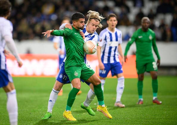 Thiago 9 of Ludogorets and Santeri Väänänen 21 of HJK during the UEFA Europa League football Group C match between HJK Helsinki - Ludogoretss at the Bolt Arena on October 10. 2022 in Helsinki, Finland. (Jussi Eskola Newspix24)  Copyright: xJussixEskolax NP24_02022168