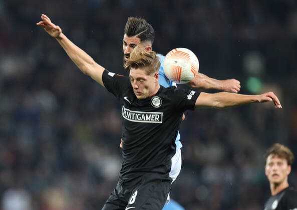 SOCCER - UEFA EL, Sturm vs Lazio GRAZ,AUSTRIA,06.OCT.22 - SOCCER - UEFA Europa League, SK Sturm Graz vs SS Lazio Roma. Image shows Alexander Prass (Sturm) and Elseid Hysaj (Lazio).  GEPAxpictures xChrisxBauer
