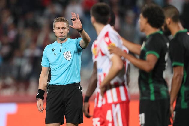 CRVENA ZVEZDA vs FERENCVAROS LAWRENCE VISSER referee football Crvena zvezda vs Ferencvaros UEFA Europa league Rajko Mitic stadium, Belgrad 06.10.2022. Foto: FOOTBALL, UEFA EUROPA LEAGUE, CRVENA ZVEZDA, RED STAR, FERENCVAROS Belgrade Rajko Mitic stadium Serbia Copyright: xMarkoxMetlas xMNxPressx