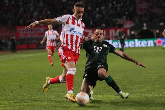 CRVENA ZVEZDA vs FERENCVAROS STEFAN MITROVIC vs ENDRE BOTKA football Crvena zvezda vs Ferencvaros UEFA Europa league Rajko Mitic stadium, Belgrad 06.10.2022. Foto: FOOTBALL, UEFA EUROPA LEAGUE, CRVENA ZVEZDA, RED STAR, FERENCVAROS Belgrade Rajko Mitic stadium Serbia Copyright: xMarkoxMetlas xMNxPressx
