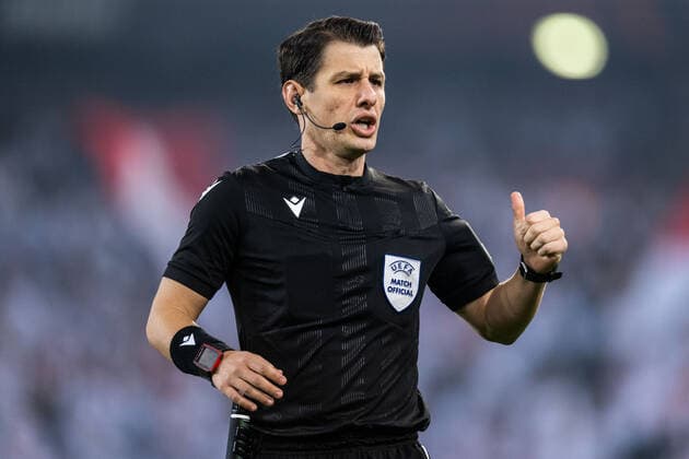 221006 Referee Halil Umut Meler during the UEFA Europa League match between Malmö FF and Union Berlin on October 6, 2022 in Malmö Photo Petter Arvidson BILDBYRAN code PA PA0409 football football soccer fotball uefa europa league malmö ff union berlin bbeng,  Copyright: PETTERxARVIDSON BB221006PA090