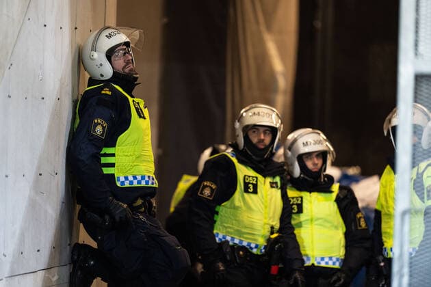 221006 Police during the UEFA Europa League match between Malmö FF and Union Berlin on October 6, 2022 in Malmö Photo Petter Arvidson BILDBYRAN code PA PA0409 football football soccer fotball uefa europa league malmö ff union berlin bbeng,  Copyright: PETTERxARVIDSON BB221006PA136